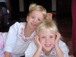 Nov08 - sela+carys