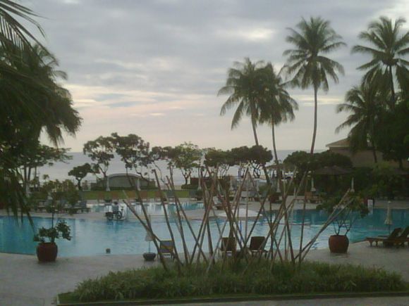 IMG00528-20100809-0843.jpg